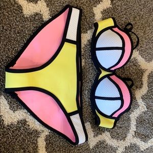 Super cute bikini top and bottoms